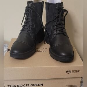 Clarks Women's Calla Charm Oxford Boot